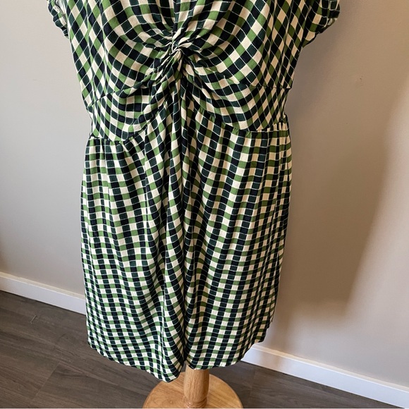 AVA & VIV Dress with Short Sleeves Plus Size - Picture 6 of 10
